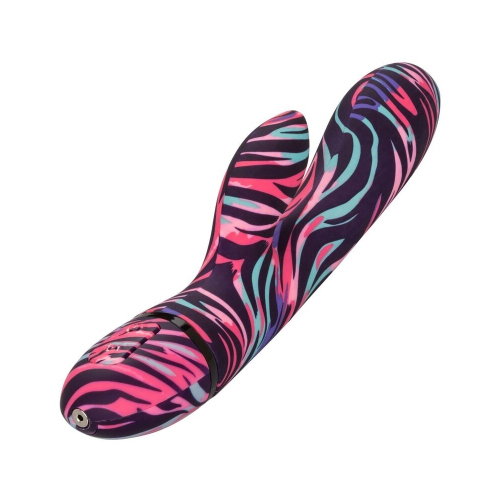 CALEXOTICS - MENAGE A MOI DUAL WAND VIBRATOR