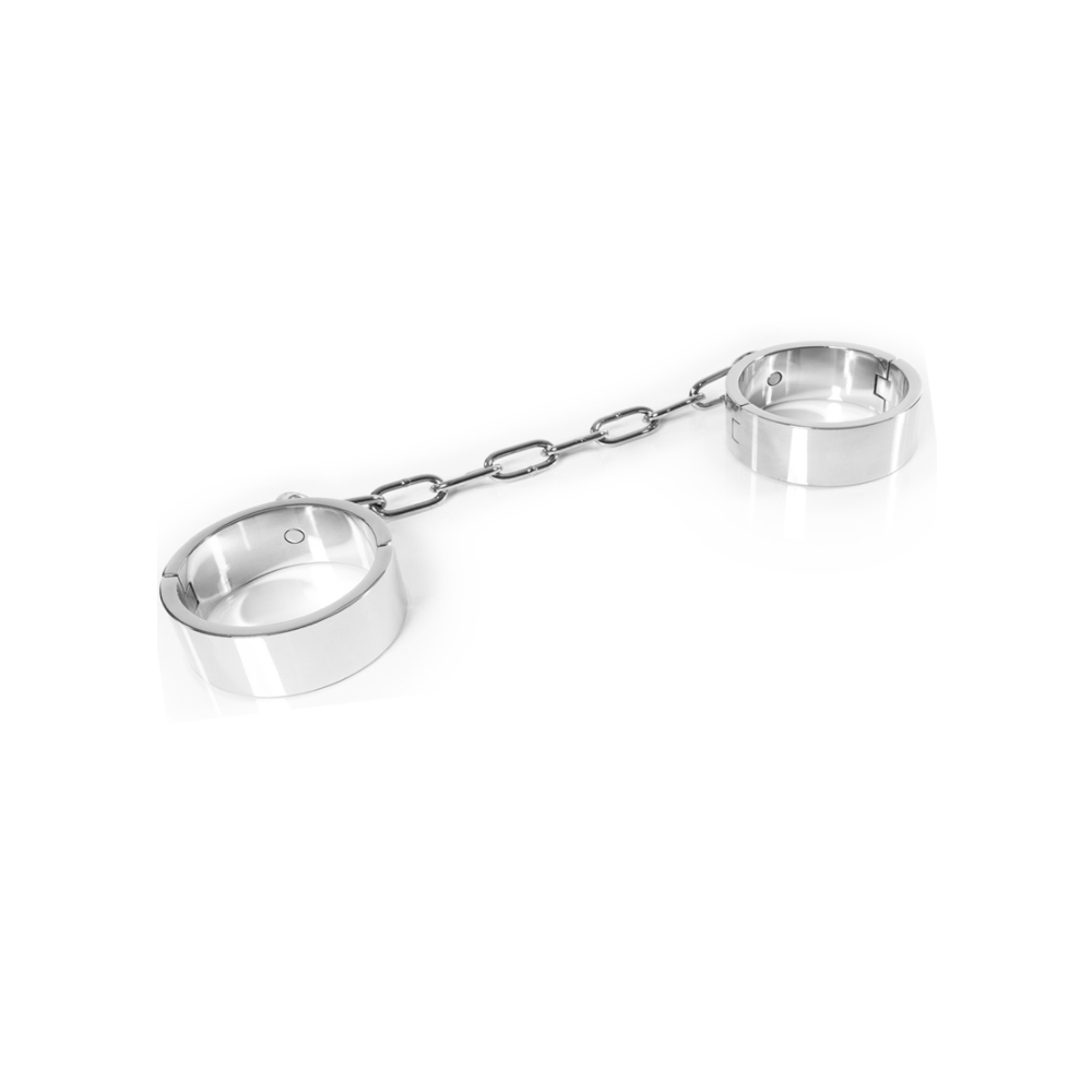 METAL HARD - MANETTE ALLA CAVIGLIA CON CHIAVE A BRUGOLA. SOTTOMISSIONE BDSM