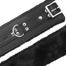 DARKNESS - LOVE CUFFS HANDGELENK MIT FELL SCHWARZ