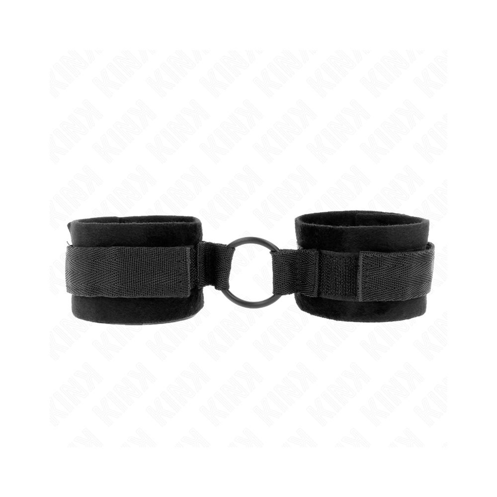 KINK - BEGINNER FUR HAND CUFFS 25 CM WITH O-RING 4 CM BLACK ADJUSTABLE 15-25 CM