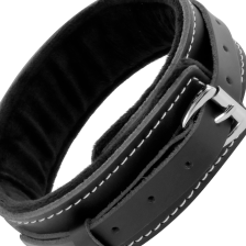 DARKNESS - COLLIER FOURRURE NOIR AVEC LAISSE