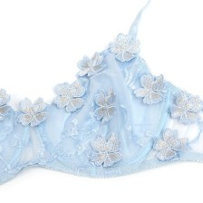 SUBBLIME - 957636 CONJUNTO DE SUTIÃ E CALCINHA BORDADOS COM FLORES AZUL CELESTE L/XL